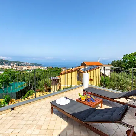 Eterea Charming Suites Sorrento Exterior photo